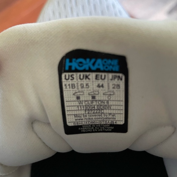 Women’s Hoka Clifton 8 - Picture 3 of 3